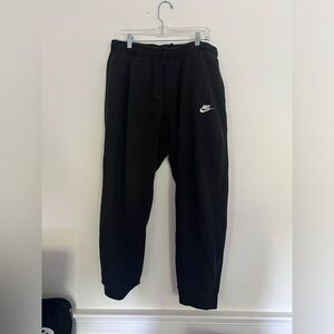 Nike men’s black sweatpants with elastic at bottom (jogger style)